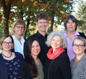 Helpdesk team (from top left): Susanne Lutz, Dr. Jörg Hermann, Bettina Grittmann, Renate Hedderich, Sabine Böhmann, Annette Roth, Carmen Völker Helpdesk team (from top left): Susanne Lutz, Dr. Jörg Hermann, Bettina Grittmann, Renate Hedderich, Sabine Böhmann, Annette Roth, Carmen Völker